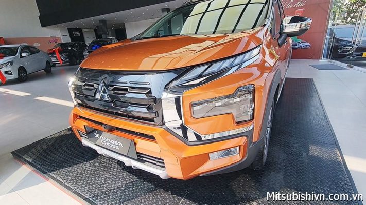 Đánh giá Mitsubishi Xpander Cross 2023